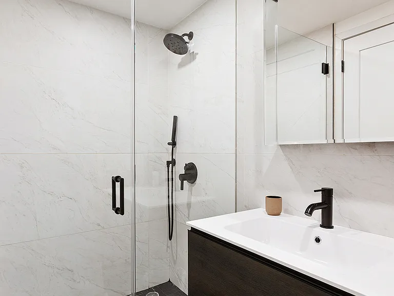 128 S 2nd St #1 — Photo 7