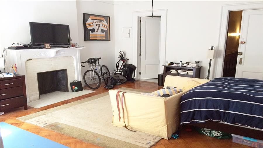 2nd image of 340 W 89th St APT 2r