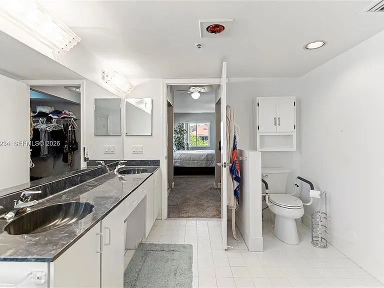 5876 Regal Glen Dr #101 — Photo 12