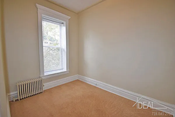 Rented by Ideal Properties Group | media 4