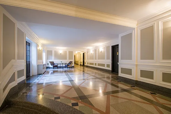 Rented by Rhona Realty | media 37