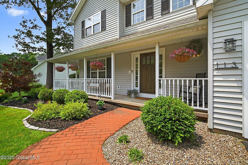 2nd image of 113 Woodfield Boulevard