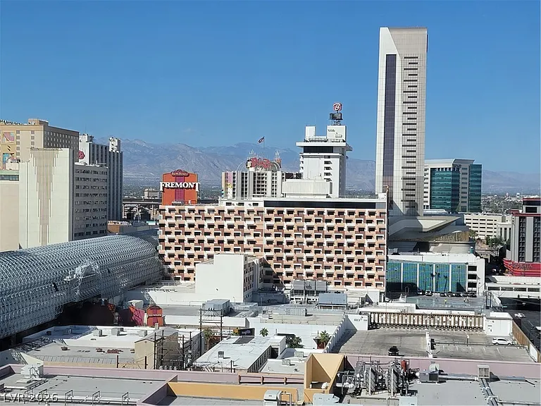 150 Las Vegas Blvd #2202 — Photo 30