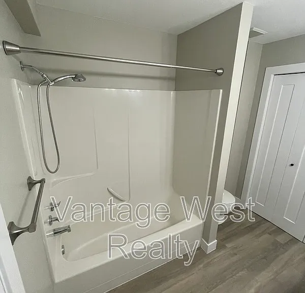 3906 Dryden Rd — Photo 29
