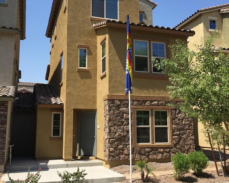 1st image of 7730 W Palm Ln