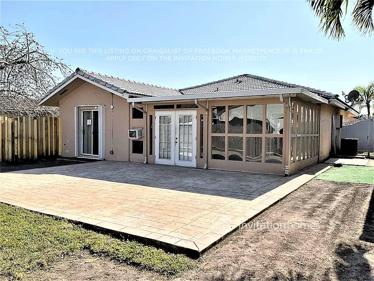 15445 SW 138th Ave — Photo 10