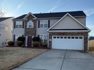 3658 Village Springs Dr, High Point, NC 27265