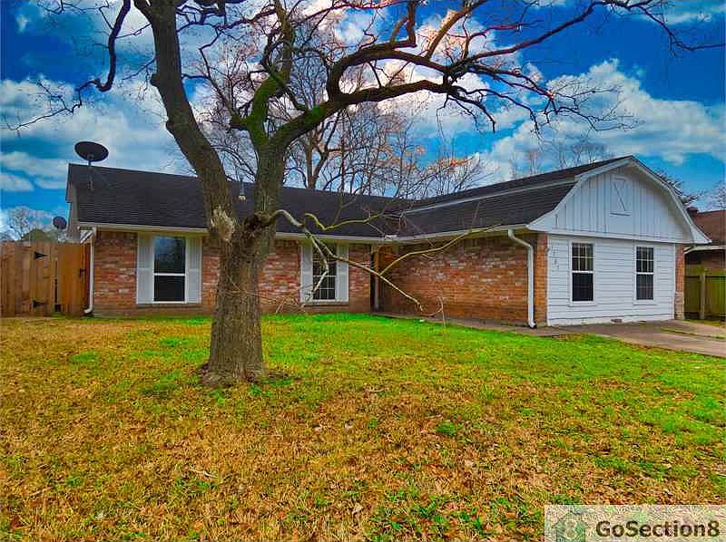 1st image of 1707 Hidden Valley Dr