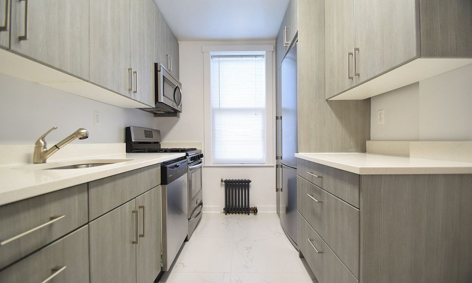 Pelham Place PPS - Kitchen 3 - A Line