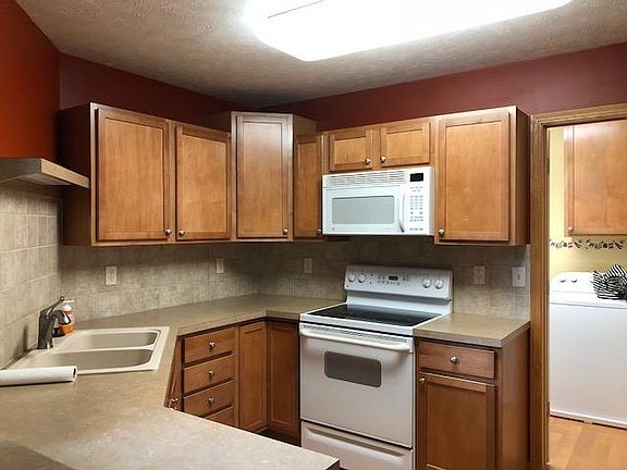 2nd image of 2141 Surfside Dr