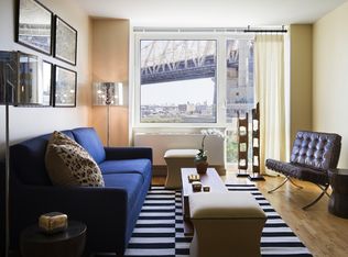 405 Main St APT 7L, New York, NY 10044