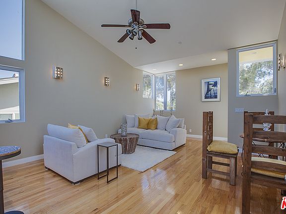 4th image of 711 Ozone St