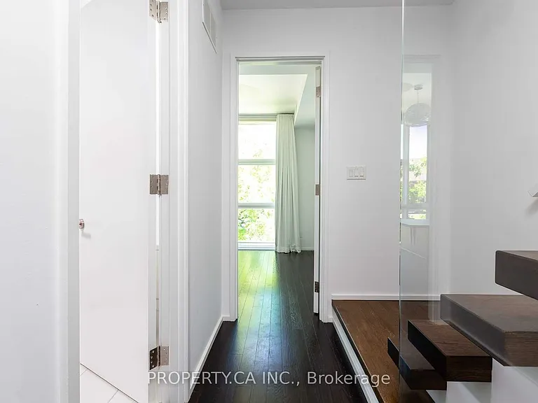 238 Manning Ave — Photo 21