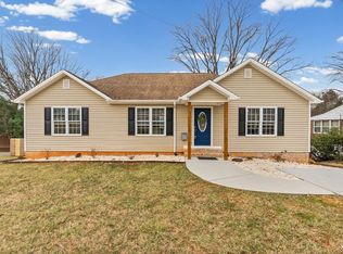 525 Hayes Dr, Lynchburg, VA 24502