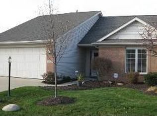 812 Tattersholl Ct, Fort Wayne, IN 46804
