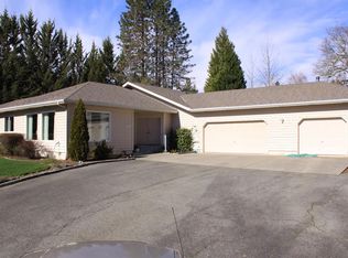 1844 NW Candler Ave, Grants Pass, OR 97526