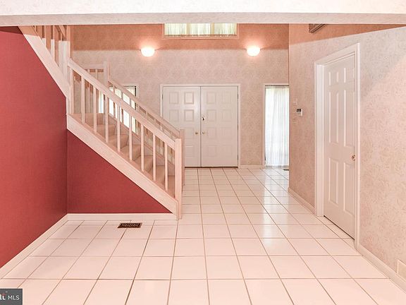 5th image of 10 Valley Gate Way