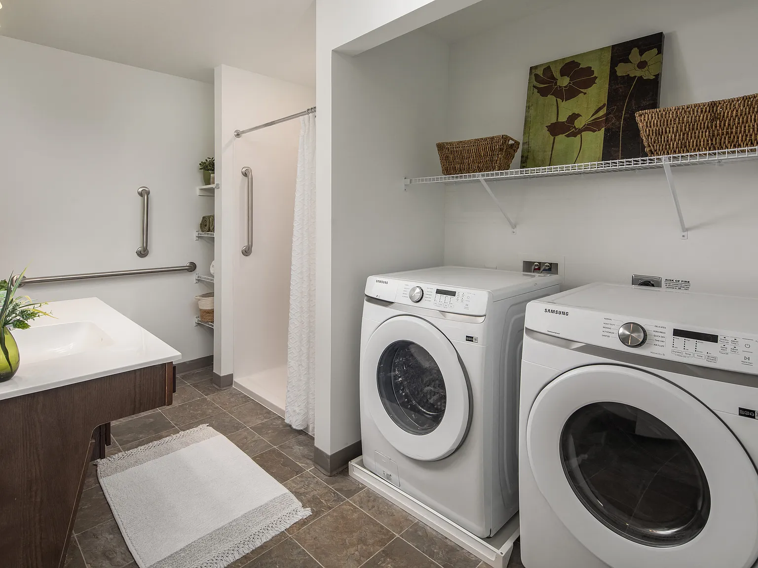 Villas of Mounds View - 55+ — Photo 4