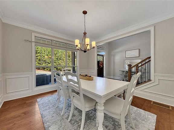 5th image of 110 Canyon Ridge Trl