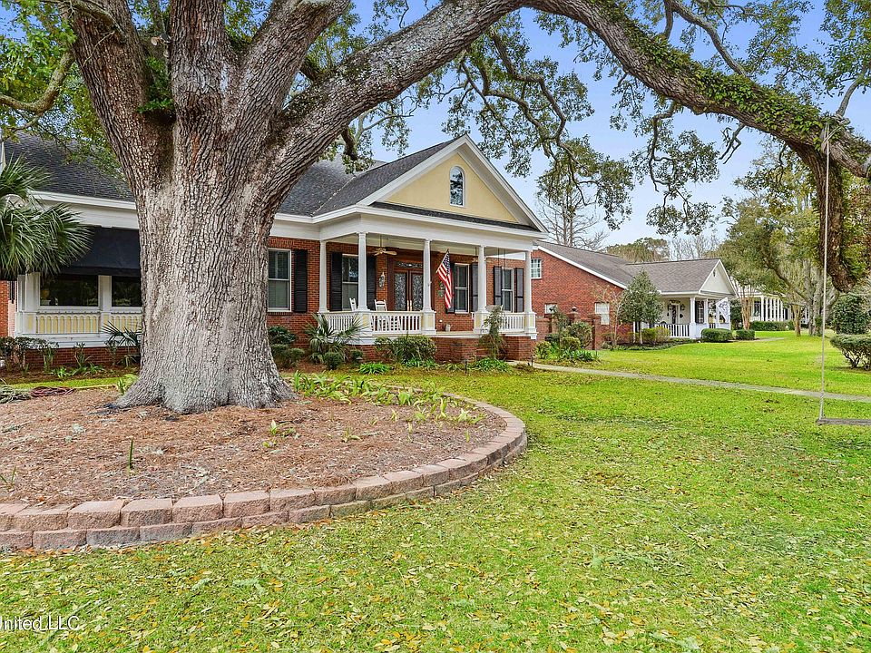 703 Buena Vista St, Pascagoula, MS 39567 Zillow