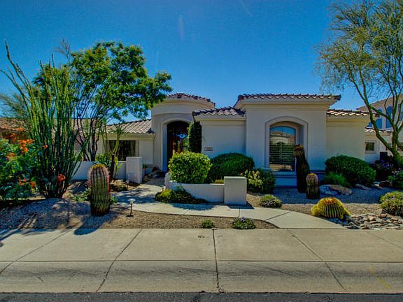 2nd image of 7655 E Calle De Las Brisas