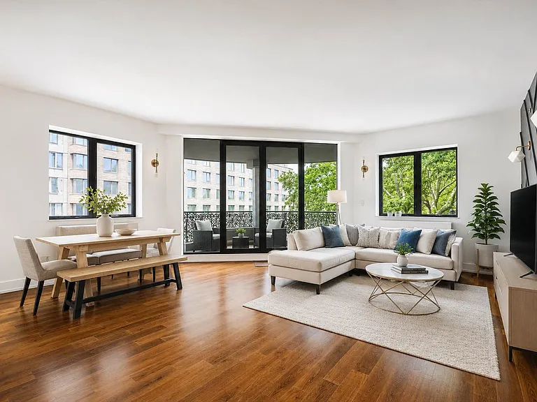 100 Maspeth Ave #4C — Photo 1