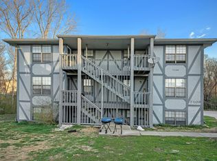 7109 Orchard Ct #B, Liberty, MO 64068