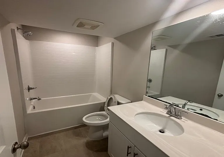 2nd Bathroom