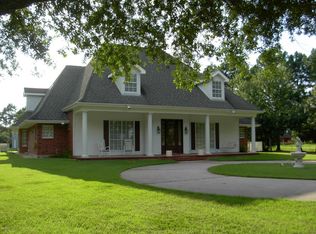 521 D Arceneaux Rd, Scott, LA 70583