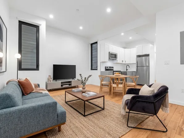 283 Evergreen Avenue image 1 of 8