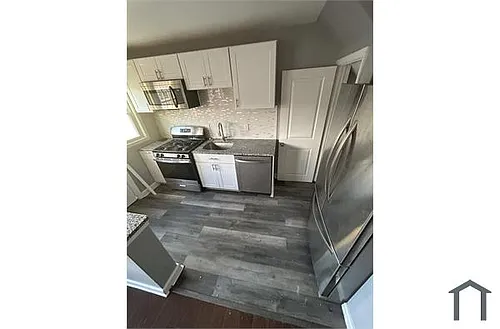 2163 Redthorn Rd Photo 1