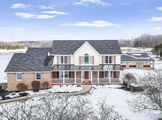 6281 Davis Dr SE, Heath, OH 43056