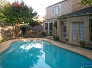 7115 Alpha Rd, Dallas, TX 75240