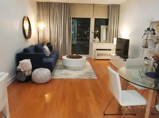 235 Old River Rd #317, Edgewater, NJ 07020