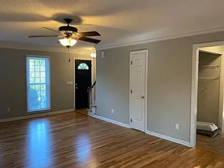 108 Cranewater Dr — Photo 3