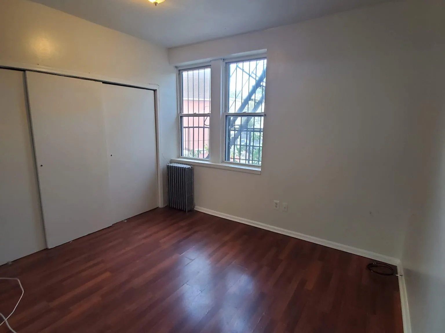 2 bed, 700 sqft, $1,550 — Photo 2