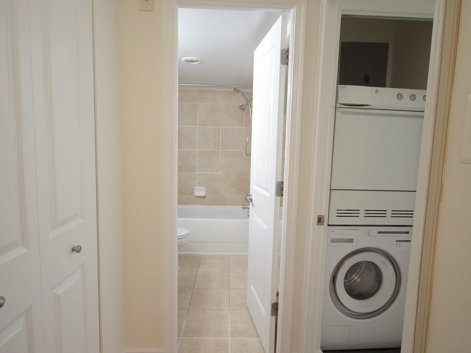 Washer & Dryer