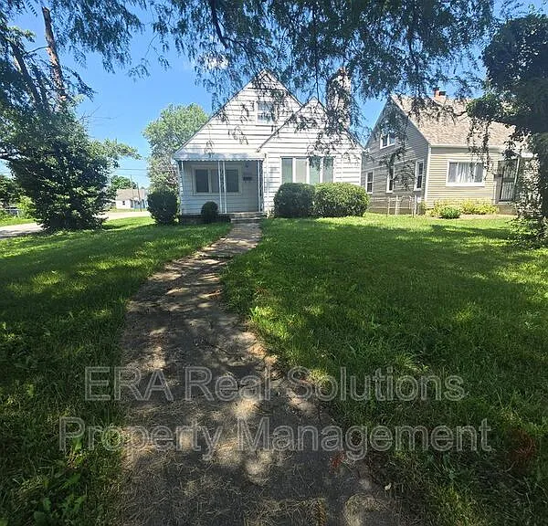 1000 E 19th Ave — Photo 1