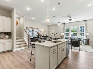 8958 Morning Mist Rd, Charlotte, NC 28215