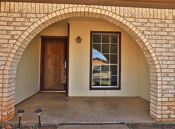 3rd image of 5509 Southmoor Dr