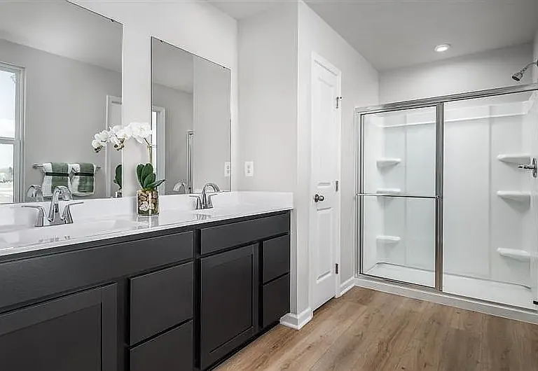 429 Lavatera Dr — Photo 8