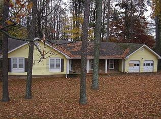 1758 S Deshon Rd, Lithonia, GA 30058