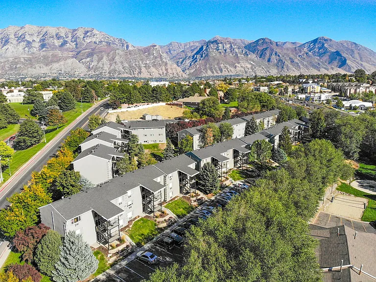 Mountain Run Apartment Homes — Photo 16