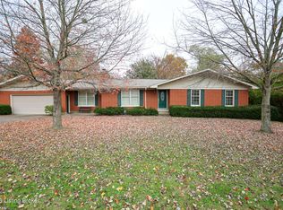 9911 Stonestreet Rd, Louisville, KY 40272