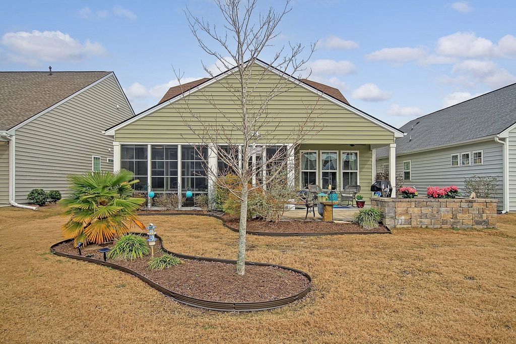 625 Beach Way - Property Image