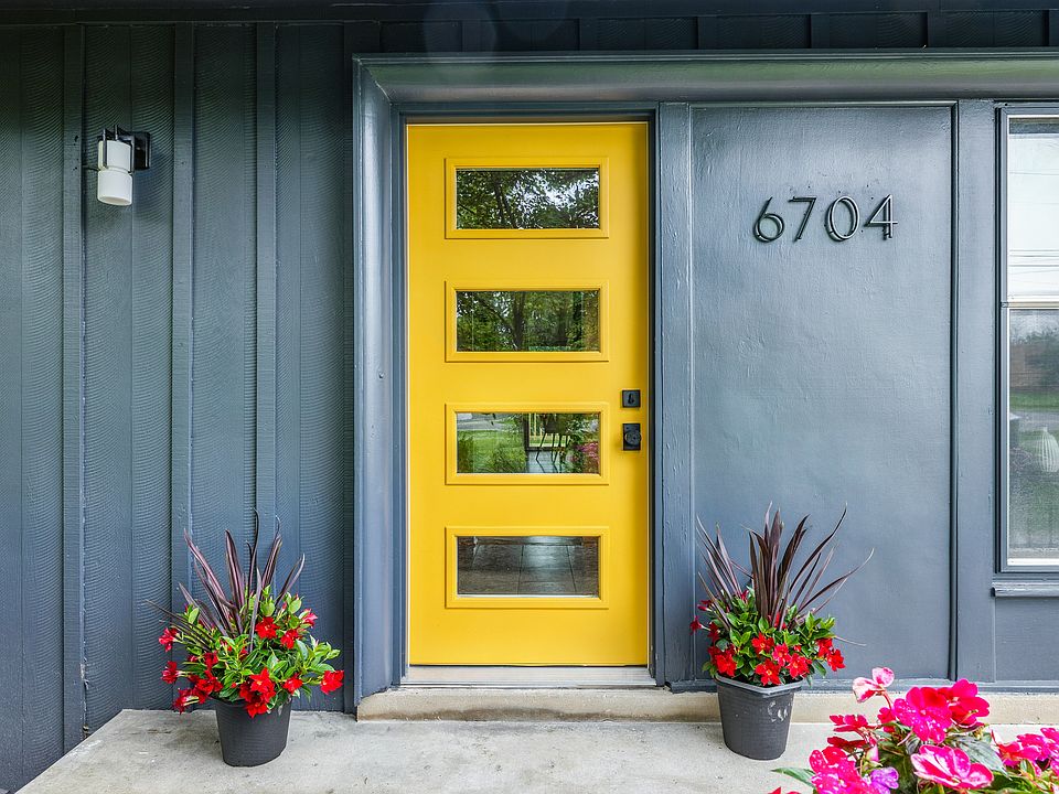 6704 Hoover Rd, Indianapolis, IN 46260 | Zillow