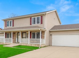 688 S Elizabeth St Unit 688, Maple Park, IL