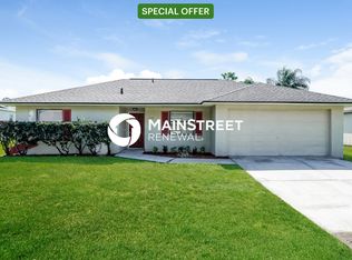 1135 Doncaster Ct, Kissimmee, FL 34758
