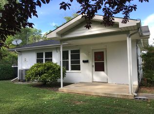 101 Queens Rd, Oak Ridge, TN 37830