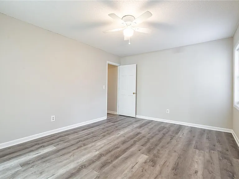 4050 Sand Wedge Cir NW — Photo 18